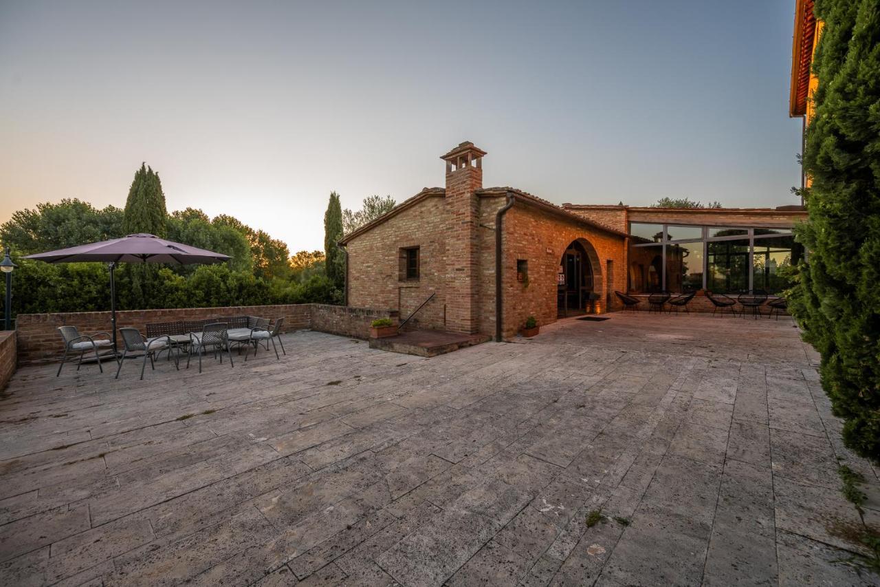 Hotel More Di Cuna Monteroni dʼArbia Eksteriør bilde