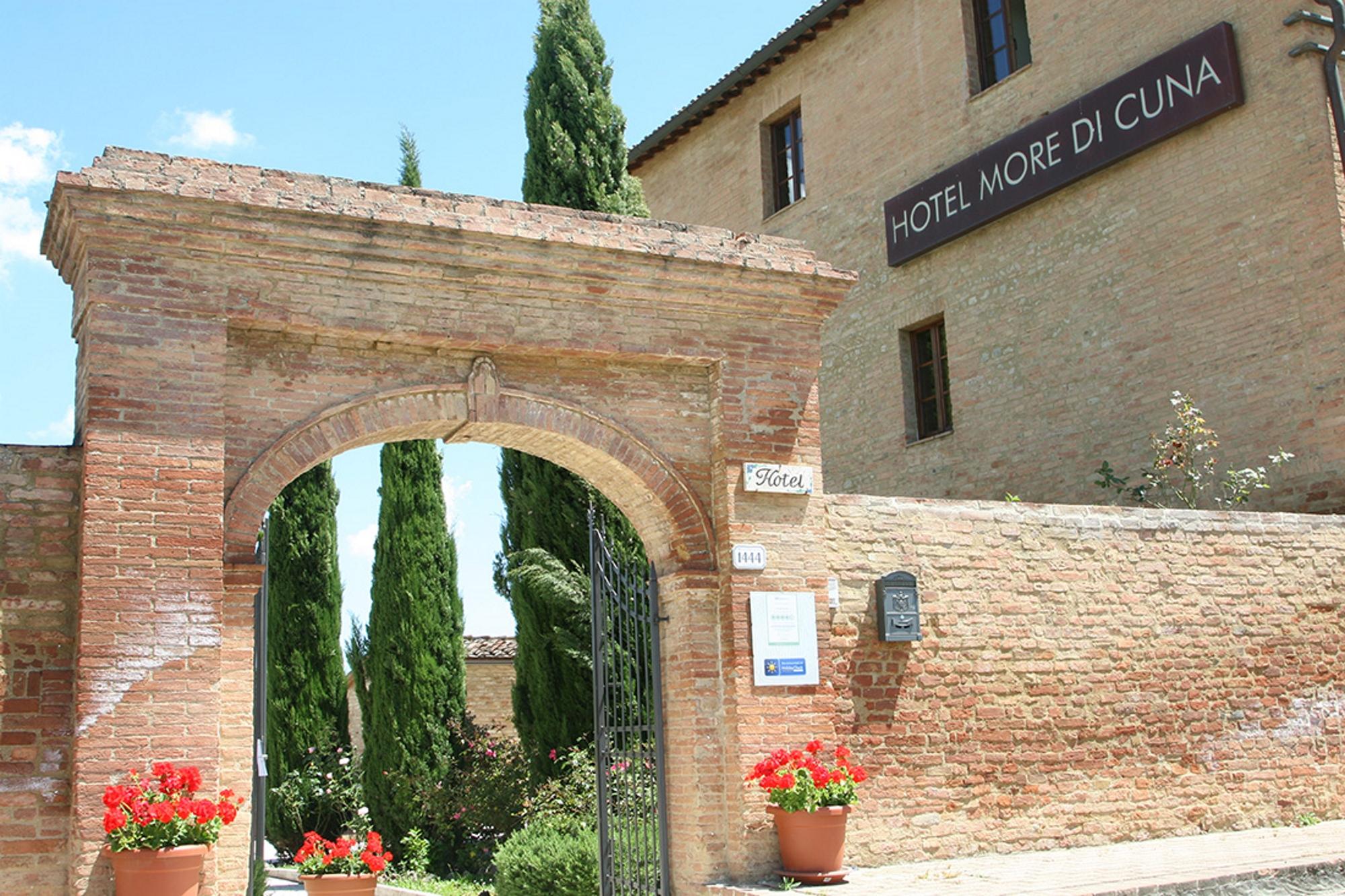 Hotel More Di Cuna Monteroni dʼArbia Eksteriør bilde